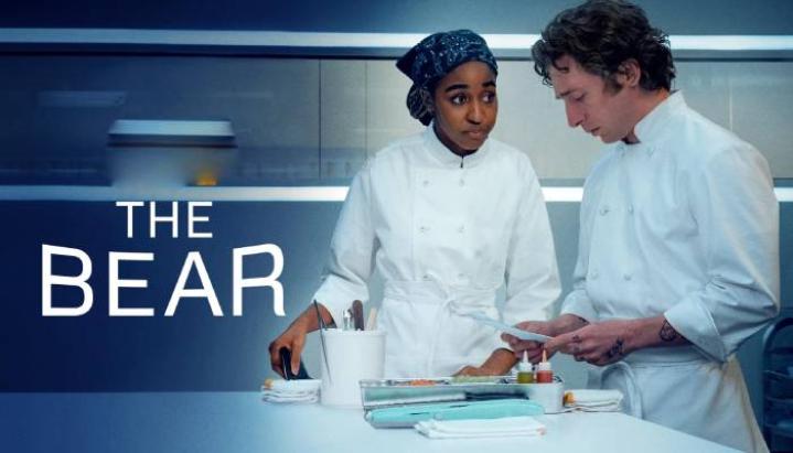 مسلسل The Bear الموسم الثالث مترجم كامل