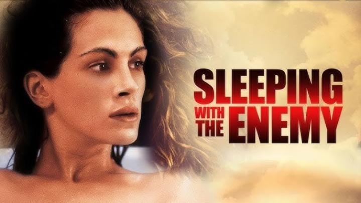 فيلم Sleeping with the Enemy 1991 مترجم