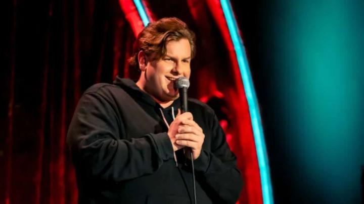 مشاهدة عرض Tim Dillon I’m Your Mother 2025 مترجم