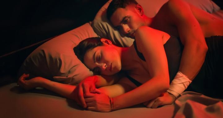 مسلسل Dark Desire الحلقة 16 مترجمة (للكبار فقط +18)